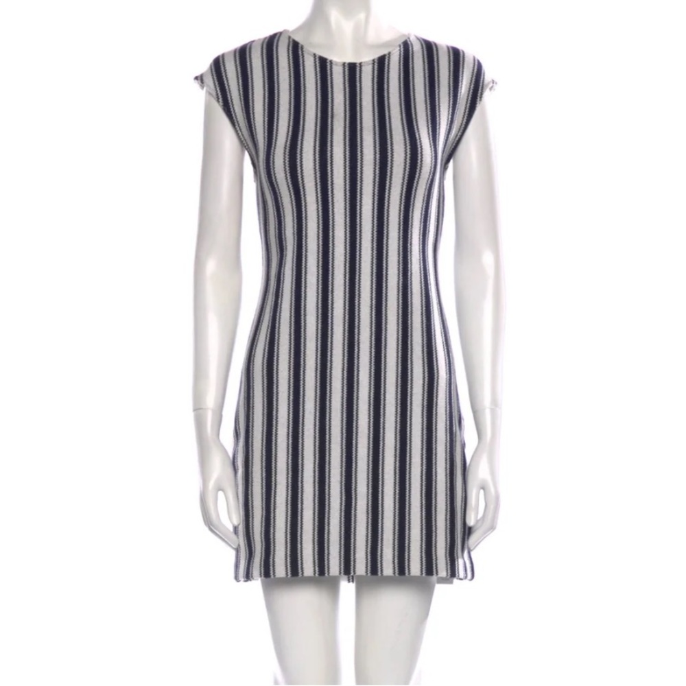 Theory Back On Cyclade Textured Cotton Blend Sheath Dress